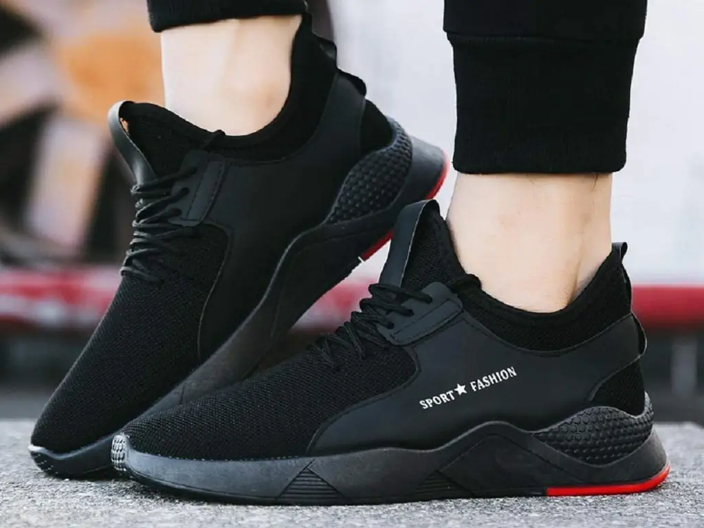 Sneakers modernes au style sportif