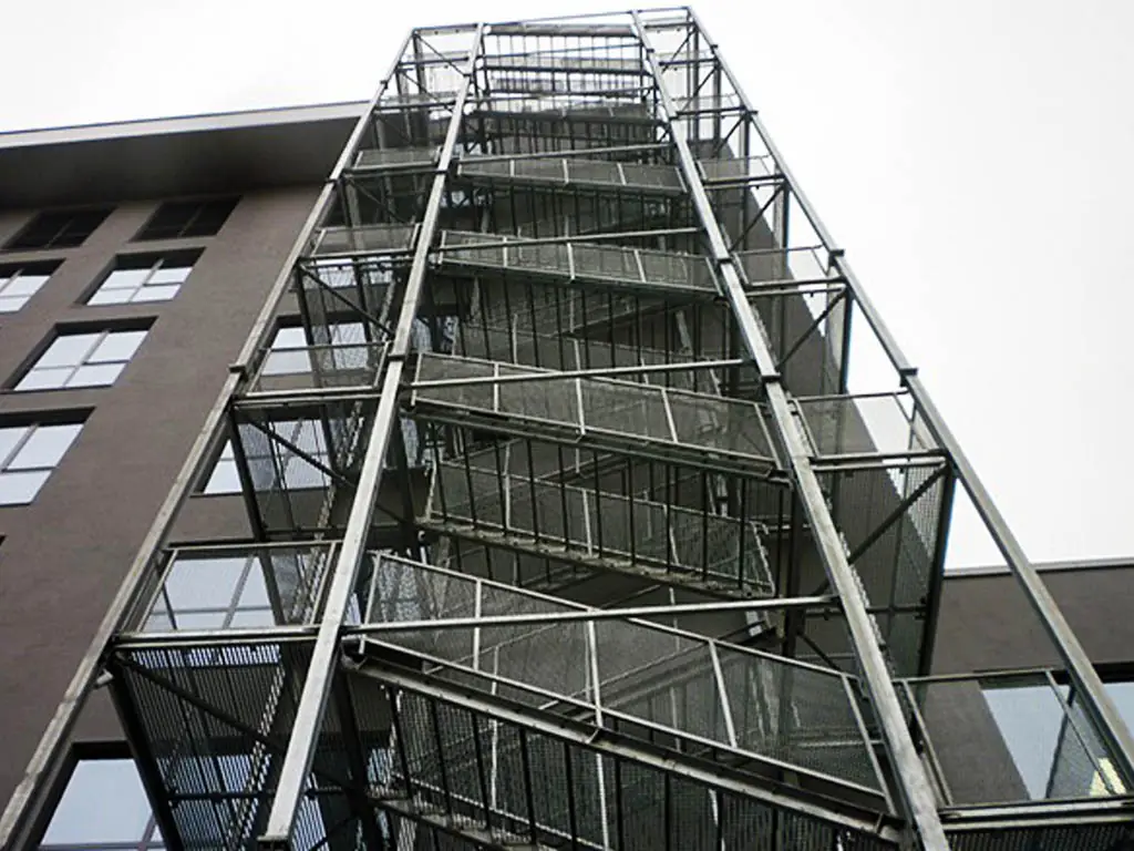 Escaliers d’évacuation d'Anna Connelly