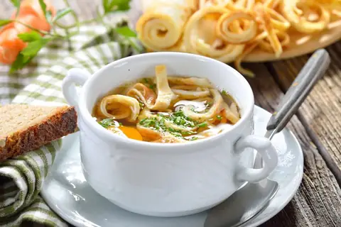 La crêpe revisitée en soupe de nouilles