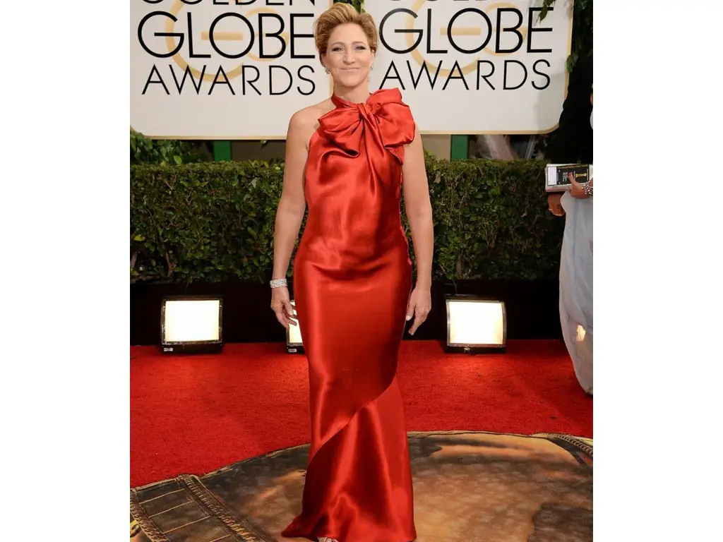 Edie Falco avec une robe Lanvin