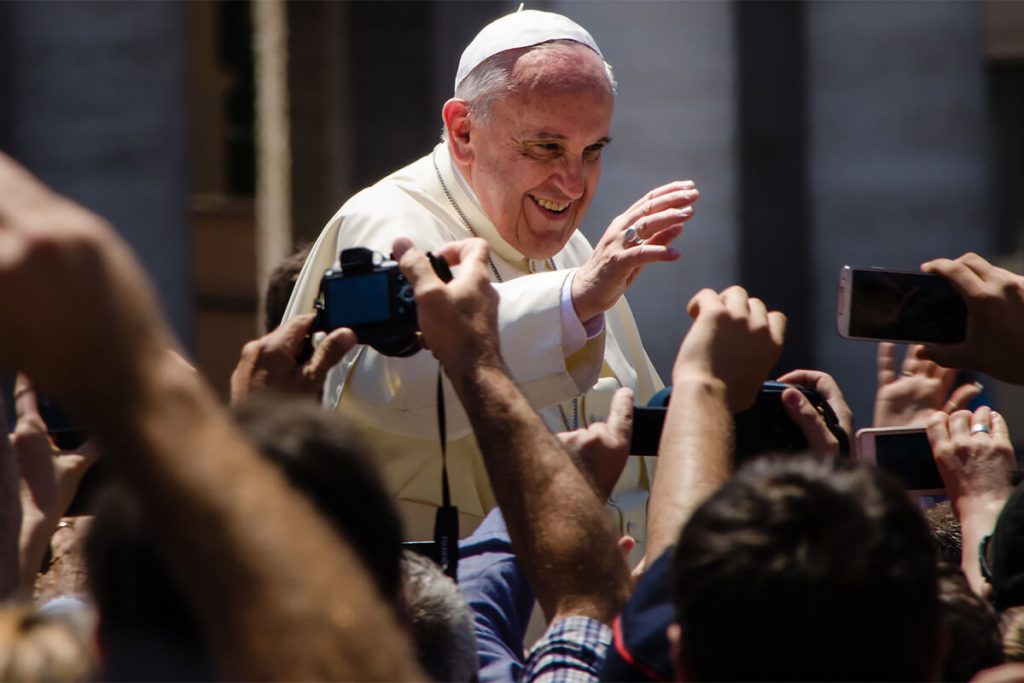 La Lamborghini de charité du pape François